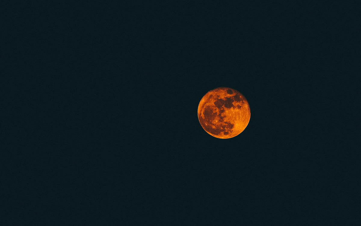 How to Harness the Powers of the Blood Orange Moon